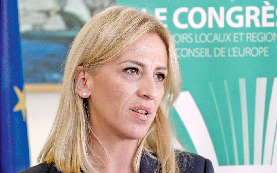 δεν-πεθαίνει-με-τίποτε-2149590