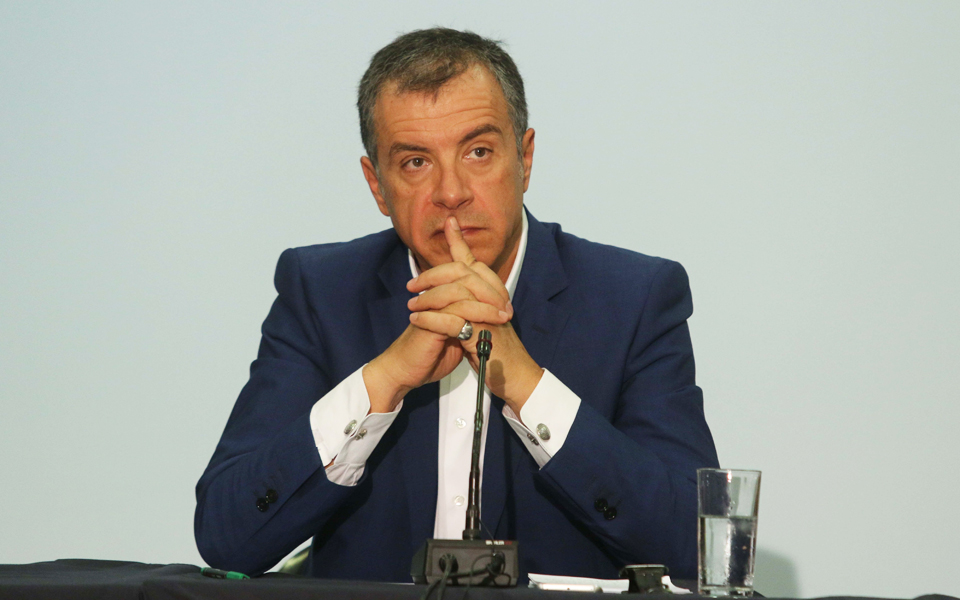 το-ποτάμι-δεν-κληρονομείται-2149682