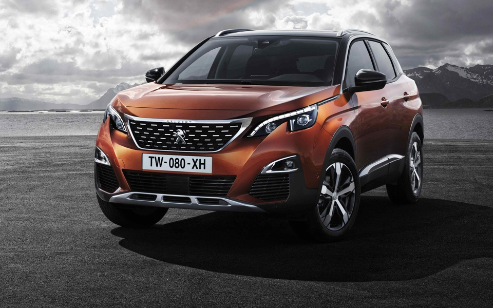 δυναμική-εμφάνιση-από-το-νέο-peugeot-3008-2150173