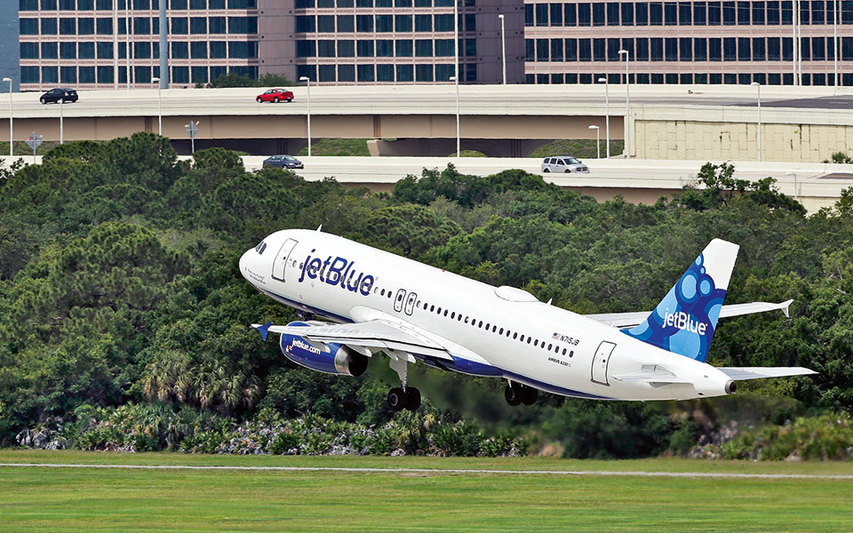 πρώτη-πτήση-μεταξύ-ηπα-και-κούβας-έπει-2149448