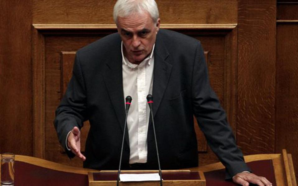 δεκτή-η-παραίτηση-βουδούρη-από-τον-πρω-2150568