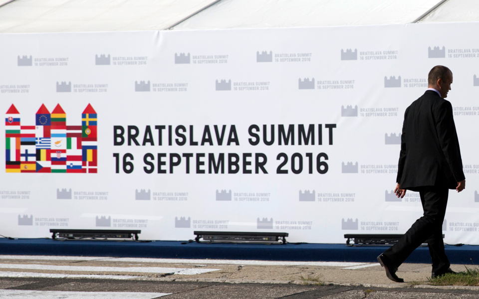 η-ευρώπη-των-27-αναζητεί-ισορροπίες-2150960