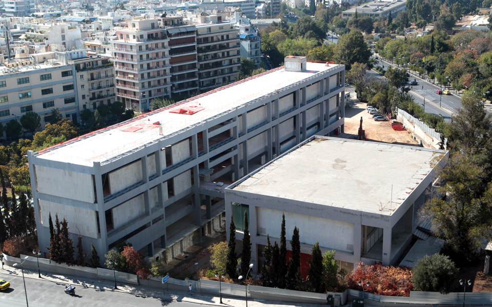 με-καθυστέρηση-η-νέα-πινακοθήκη-2151778