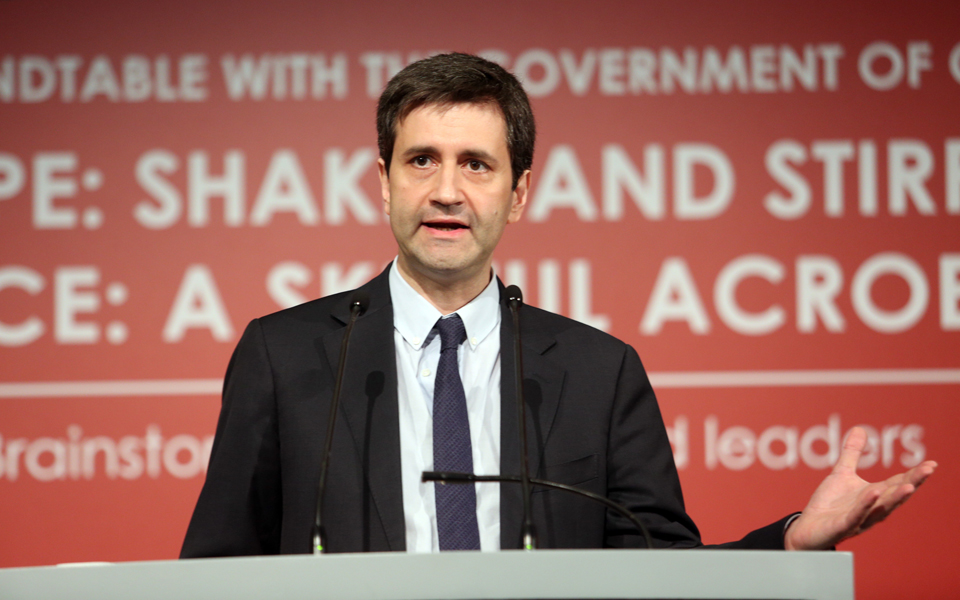 επαφές-χουλιαράκη-με-funds-για-τις-ιδιωτικ-2152406