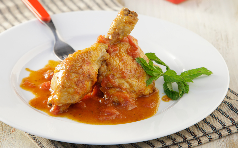 κοτόπουλο-κοκκινιστό-με-κανέλα-και-μπ-2150416