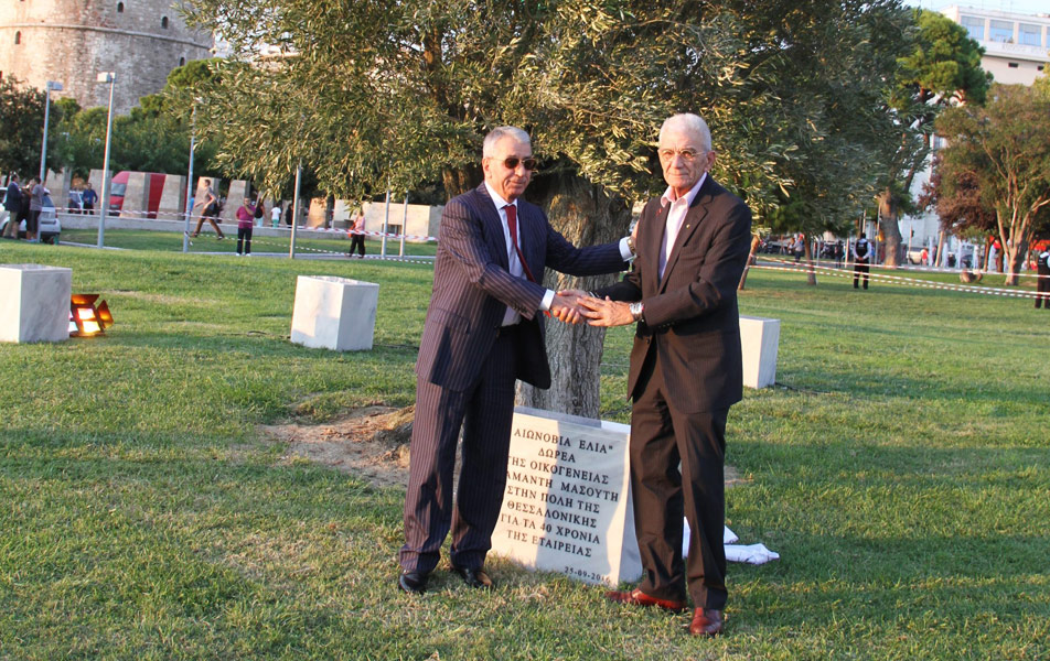 με-μεγάλη-επιτυχία-η-εκδήλωση-για-τα-40-χ-2153138