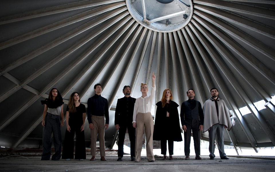 η-θεατρική-αθήνα-επιμένει-δυναμικά-2152081