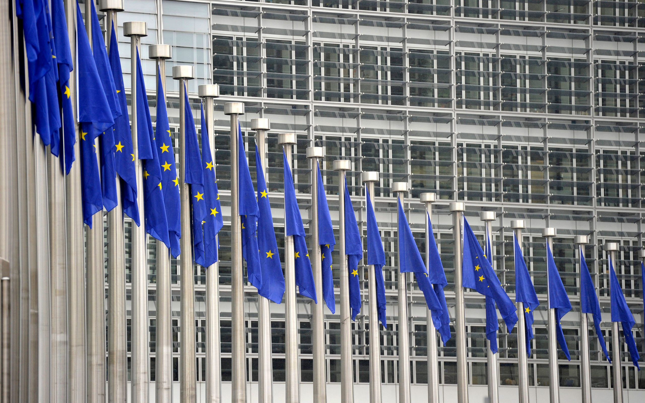 κομισιόν-υπό-αναθεώρηση-ο-κανονισμός-2149281