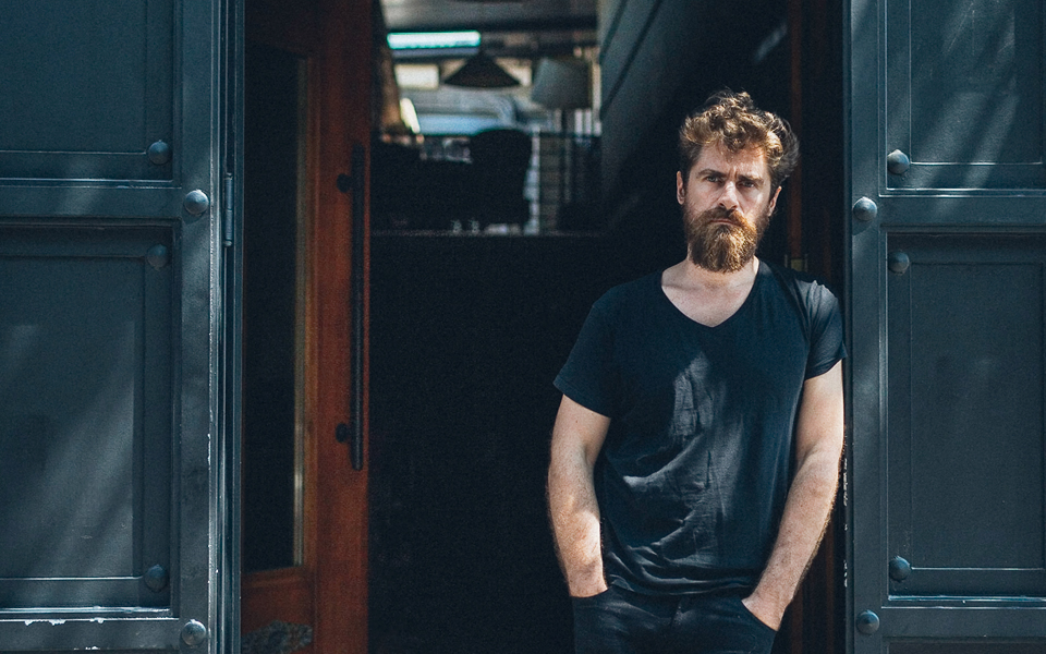 να-πούμε-μια-ιστορία-που-αξίζει-να-ειπ-2152175