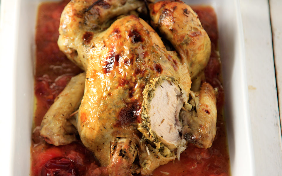 kοτόπουλο-στο-φούρνο-με-φρέσκα-δαμάσκη-2153092