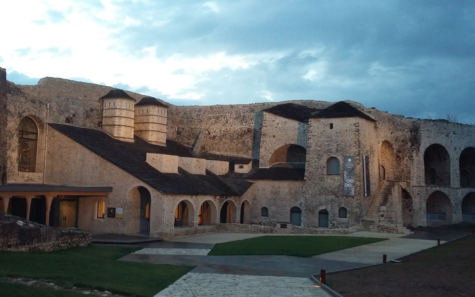 ενα-μουσείο-παράδειγμα-αποκατάσταση-2152697