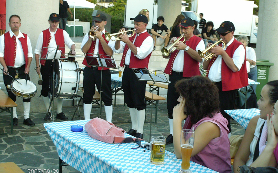 oktoberfest-γιορτή-της-μπίρας-στη-θεσσαλονίκη-2152907