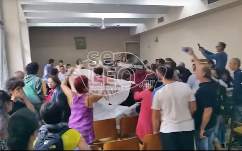 ενταση-στο-ειρηνοδικείο-θεσσαλονίκη-2152973