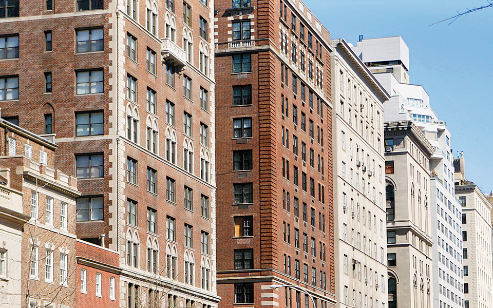 σημάδια-κόπωσης-στην-αγορά-πολυτελών-2153537