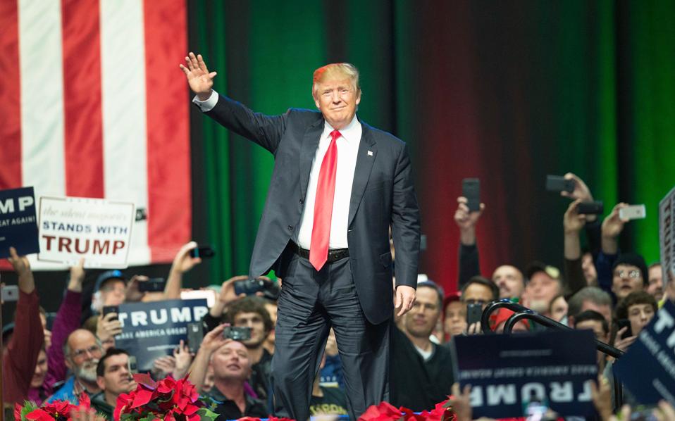 ηπα-ο-ντόναλντ-τραμπ-ζητεί-συγγνώμη-γι-2154669