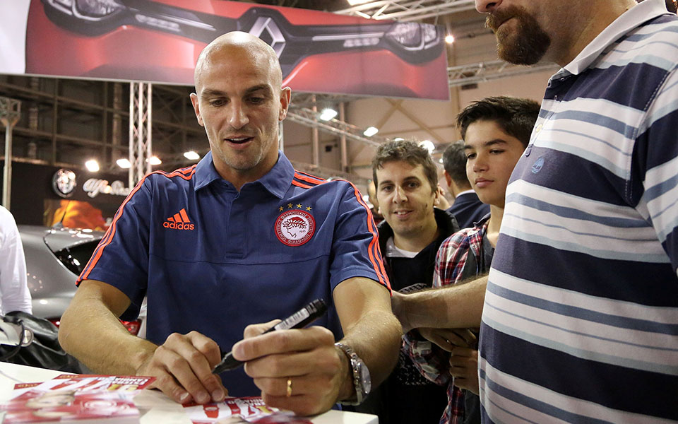 η-ομάδα-του-ολυμπιακού-στην-αυτοκινησ-2157644