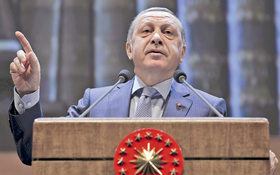 πίεση-ερντογάν-για-έκδοση-γκιουλέν-2155412