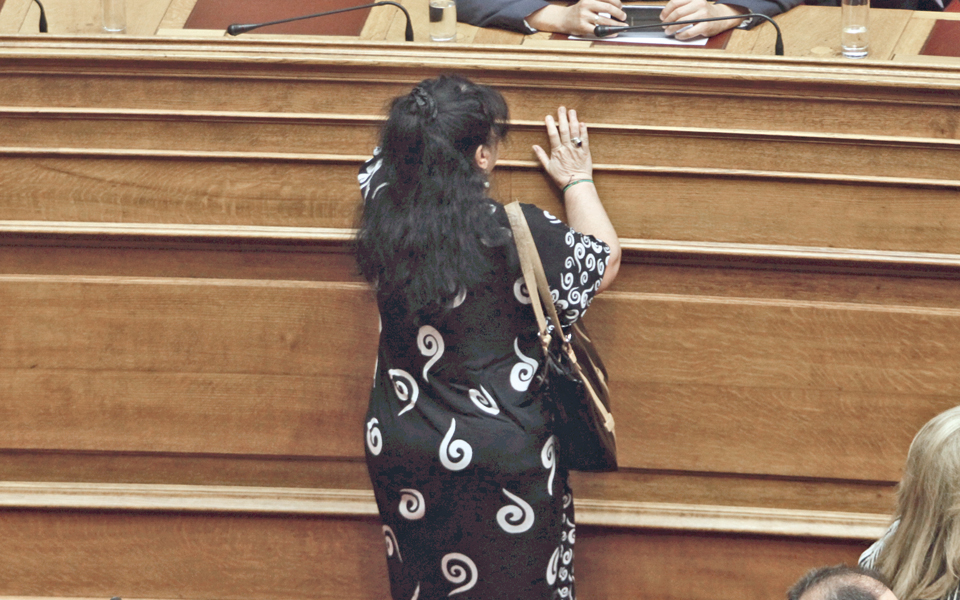 η-πάολα-ο-τσίπρας-και-η-ανάπτυξη-2155511