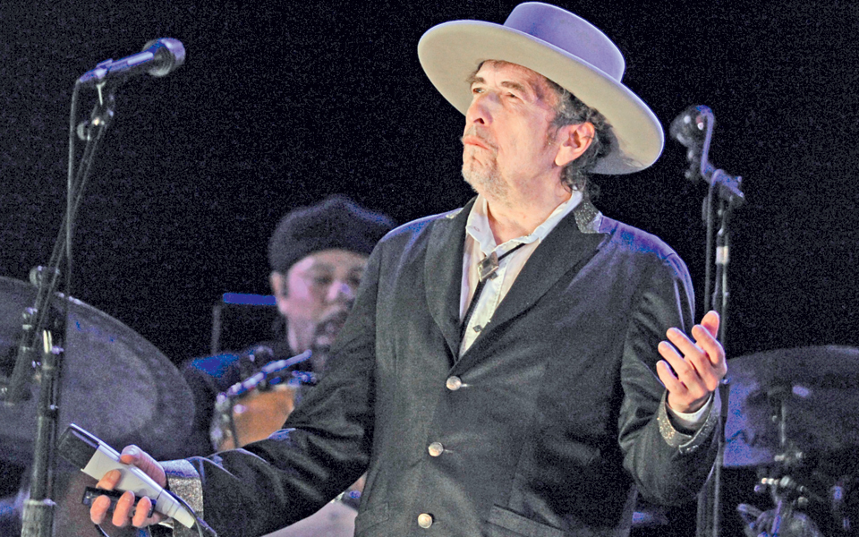 νομπέλ-λογοτεχνίας-στον-μπομπ-ντίλαν-2155645