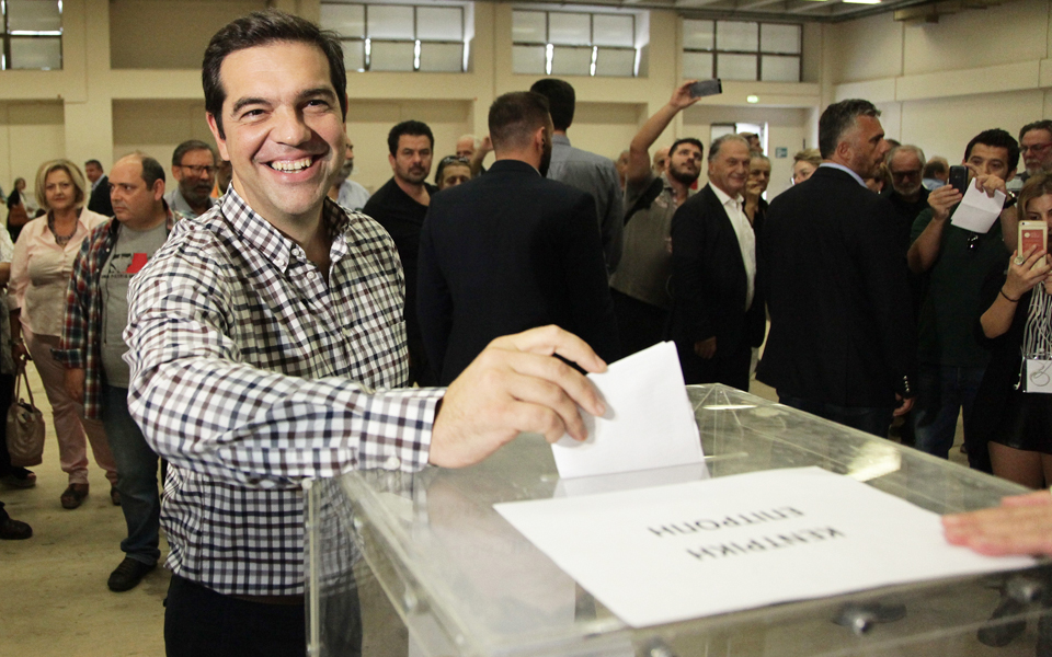 σκουρλέτης-ή-φίλης-στη-θέση-του-γραμμα-2156222