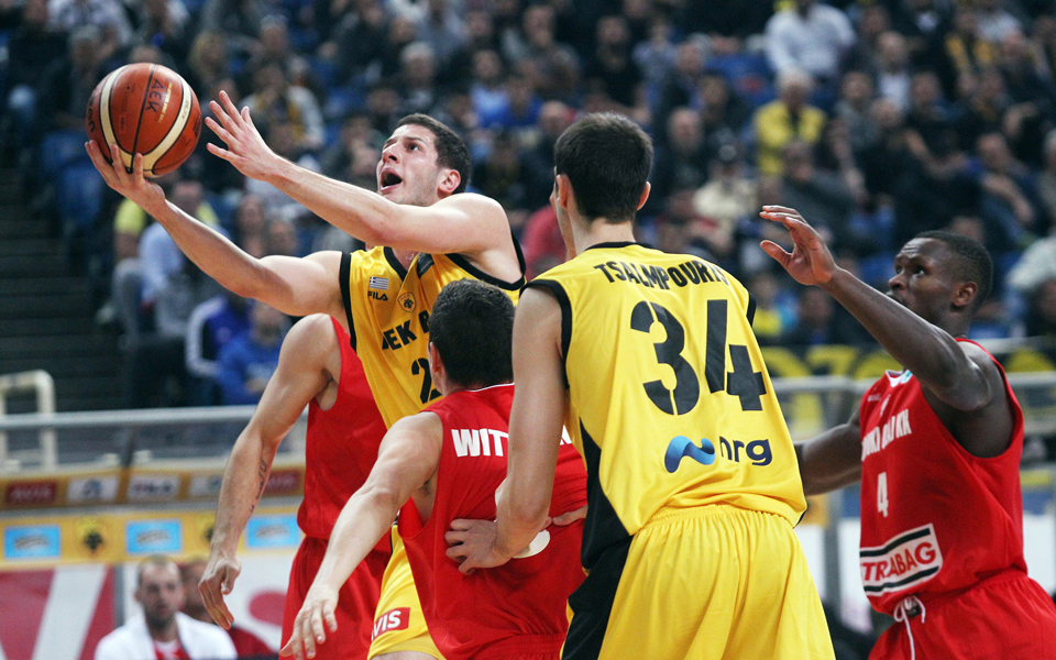 νικηφόρα-πρεμιέρα-στο-τσάμπιονς-λιγκ-2156382