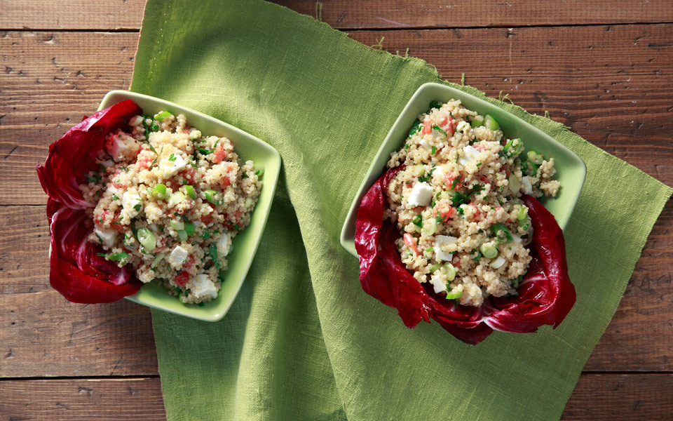 ντομάτες-με-κινόα-φέτα-μαϊντανό-και-δυ-2156466