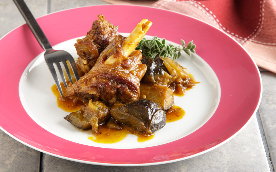 κρέας-με-μελωμένες-μελιτζάνες-2154912