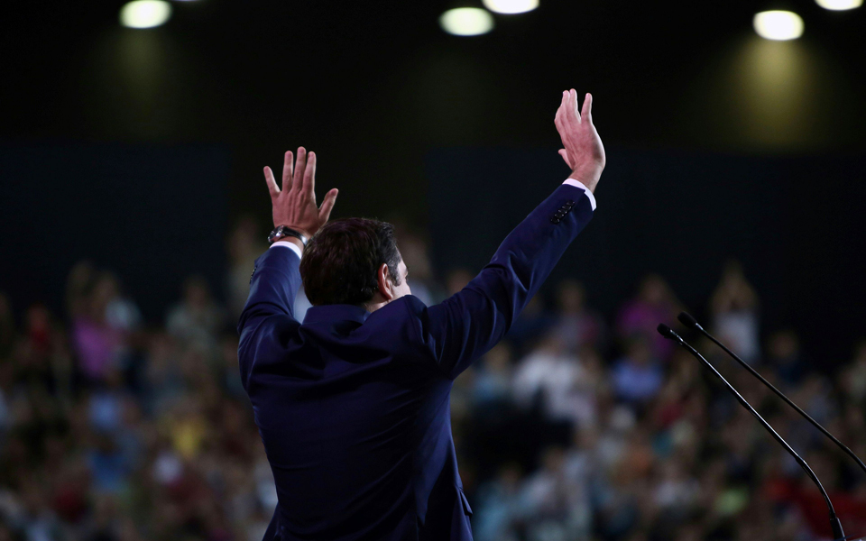 κλείνουν-τα-σύνορα-προς-τα-αριστερά-2156007