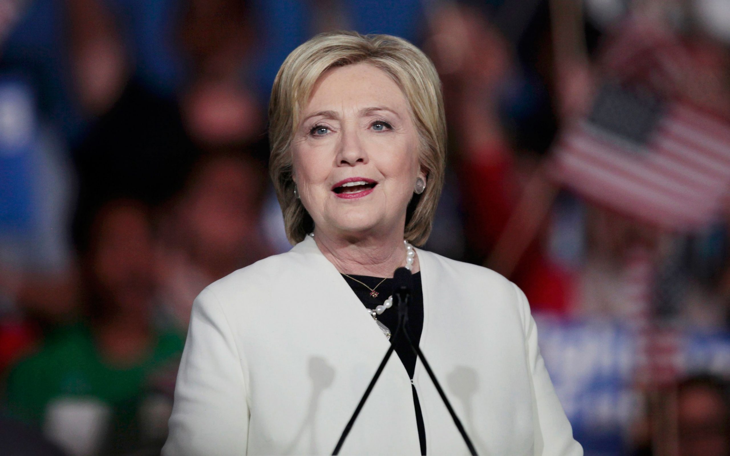 ηπα-η-wikileaks-δημοσιοποίησε-2-000-email-της-καμπάνια-2155088