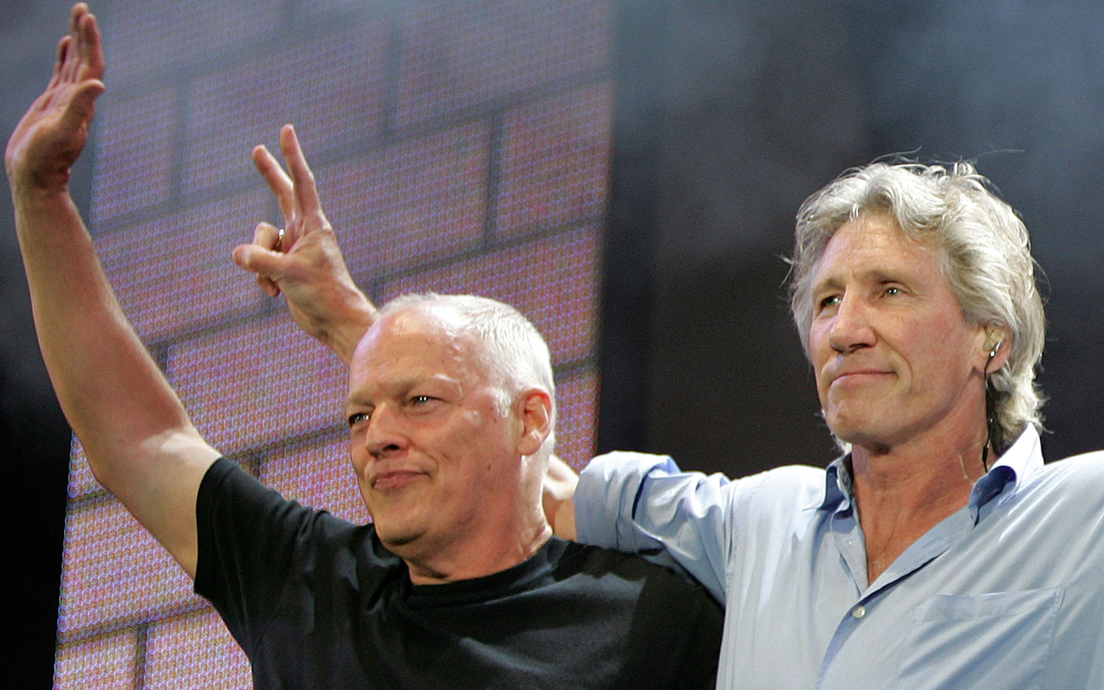 ιστορική-επανένωση-των-pink-floyd-για-τη-γάζα-2154911