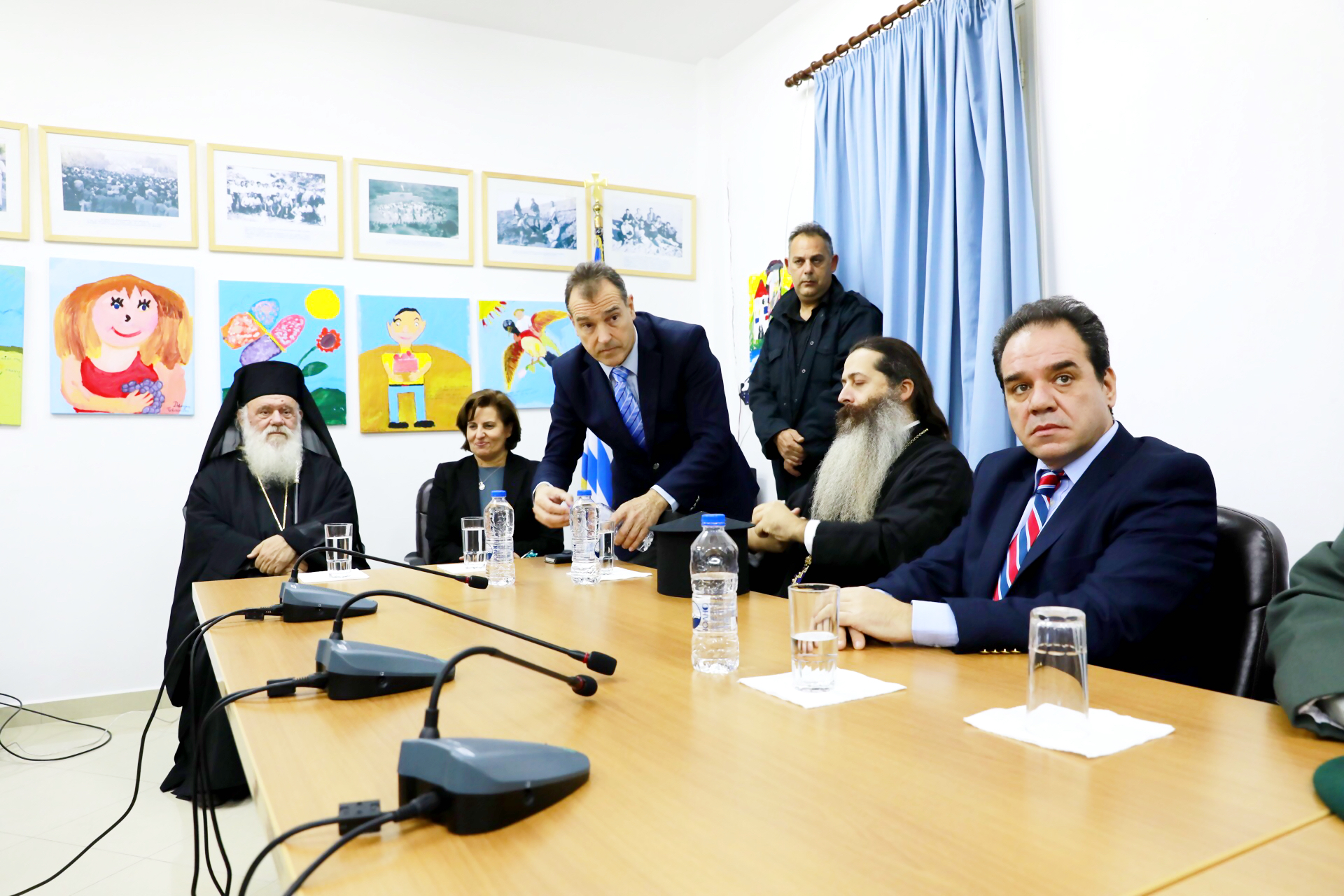 η-περιφέρεια-β-αιγαίου-τίμησε-την-απο-2157856