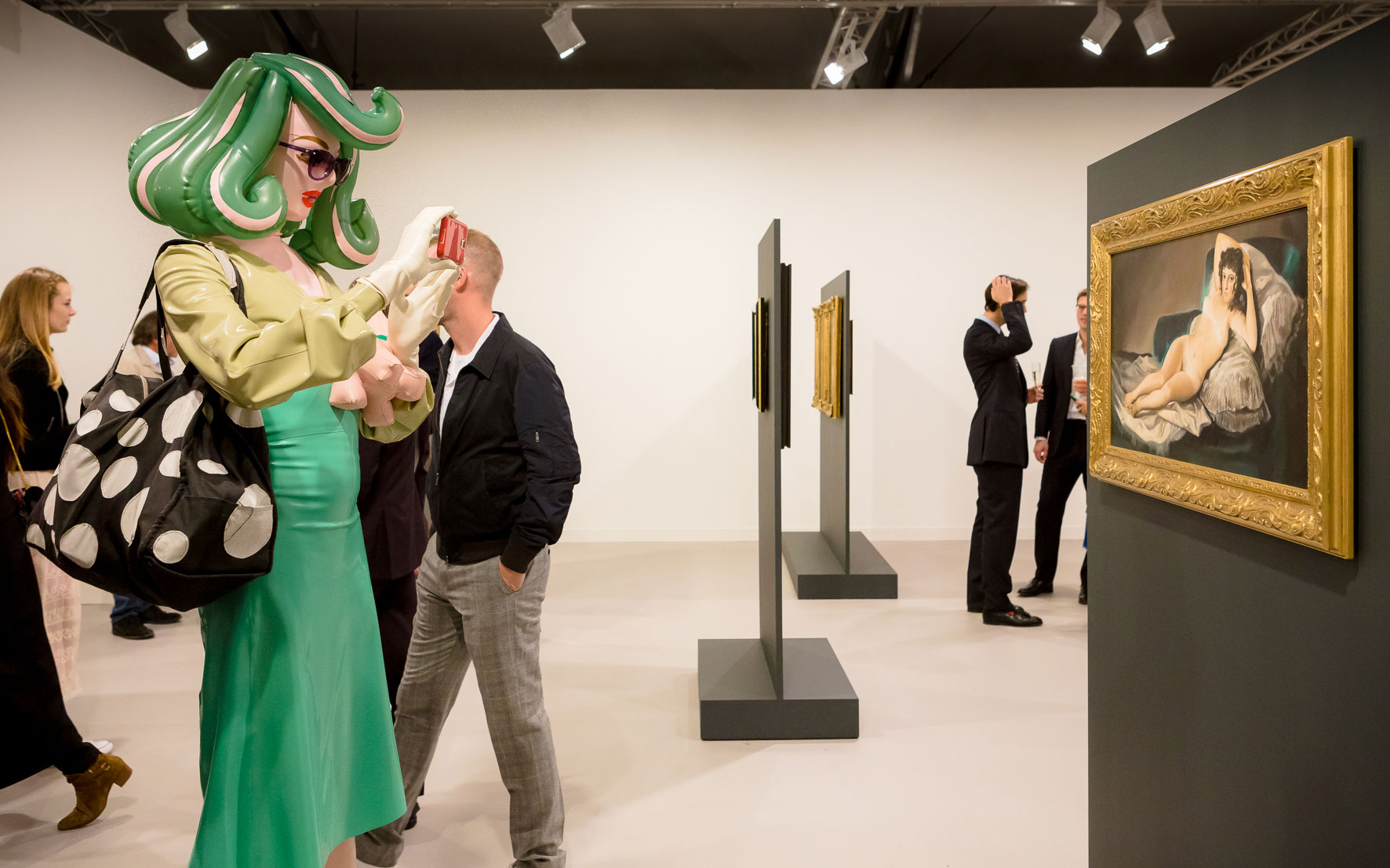 στους-παλμούς-της-frieze-2154925