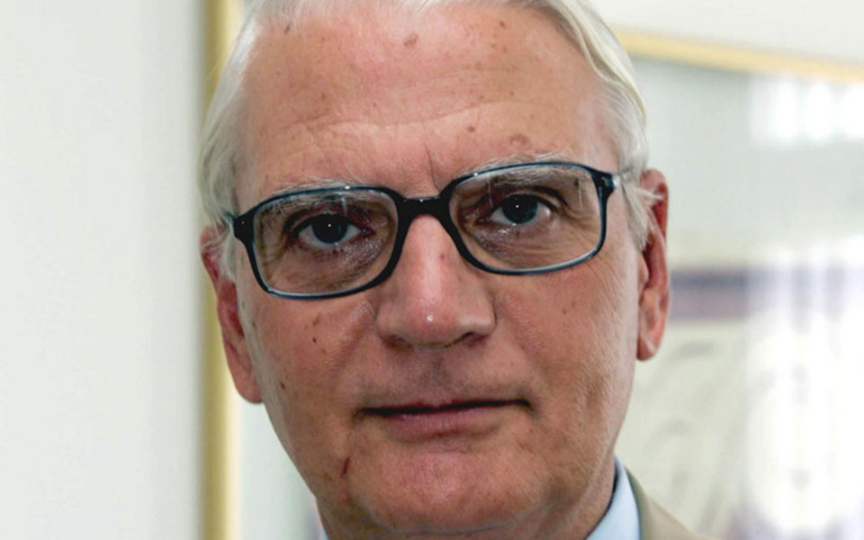 παραίτηση-με-αιχμές-παραρά-από-την-επι-2154534