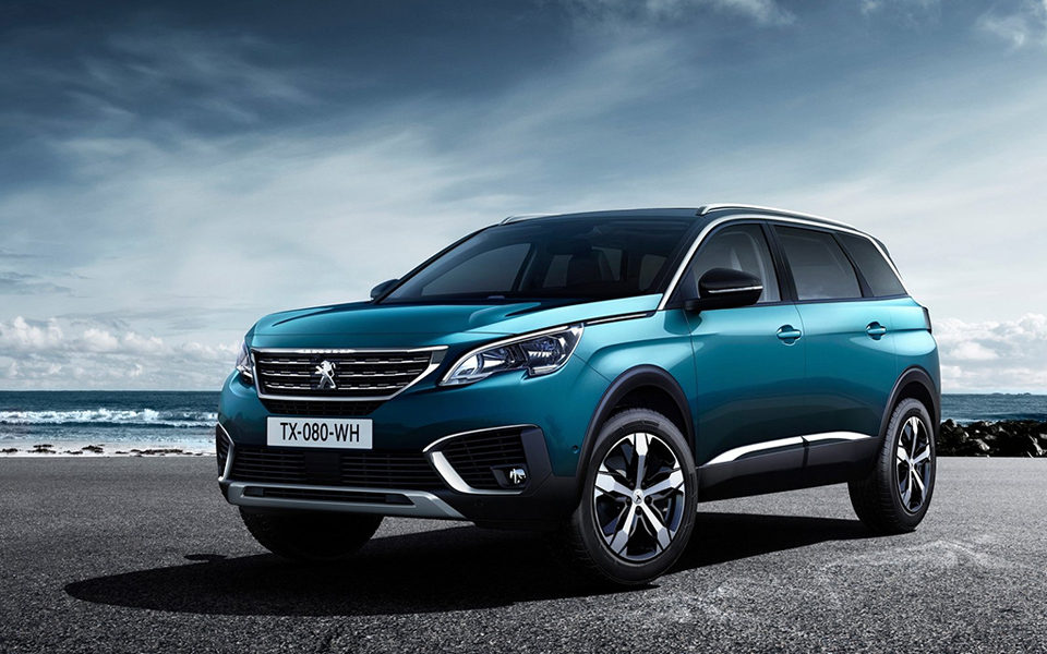 αλλαγή-πλεύσης-με-το-νέο-peugeot-5008-2154787
