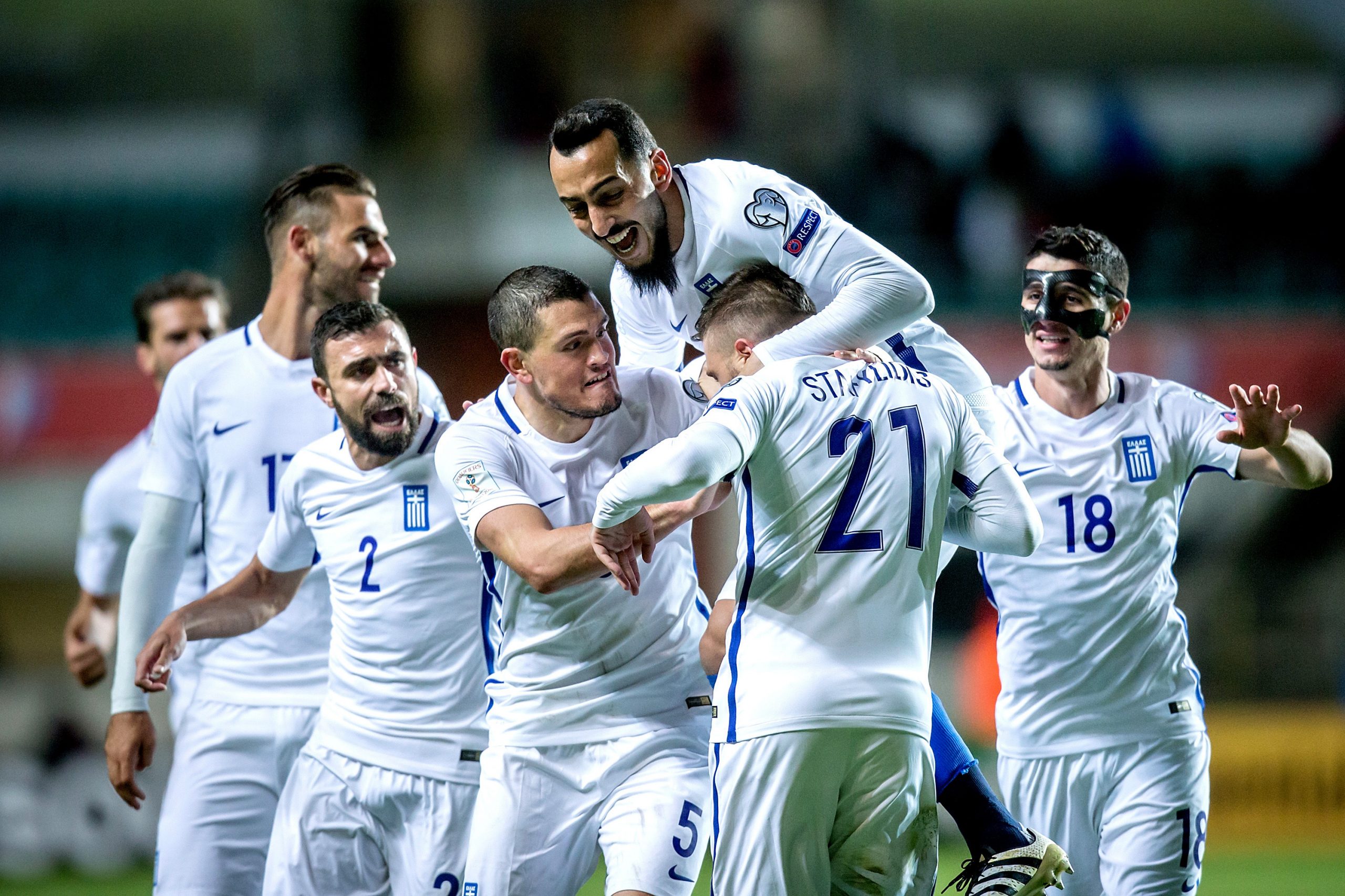 προχωράει-ακάθεκτη-η-εθνική-2155023