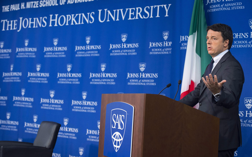 ρέντσι-περιμένουμε-κυρώσεις-για-τα-κρ-2156649