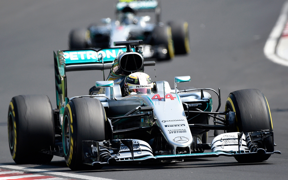 πρόβα-τίτλου-για-ρόσμπεργκ-2156894