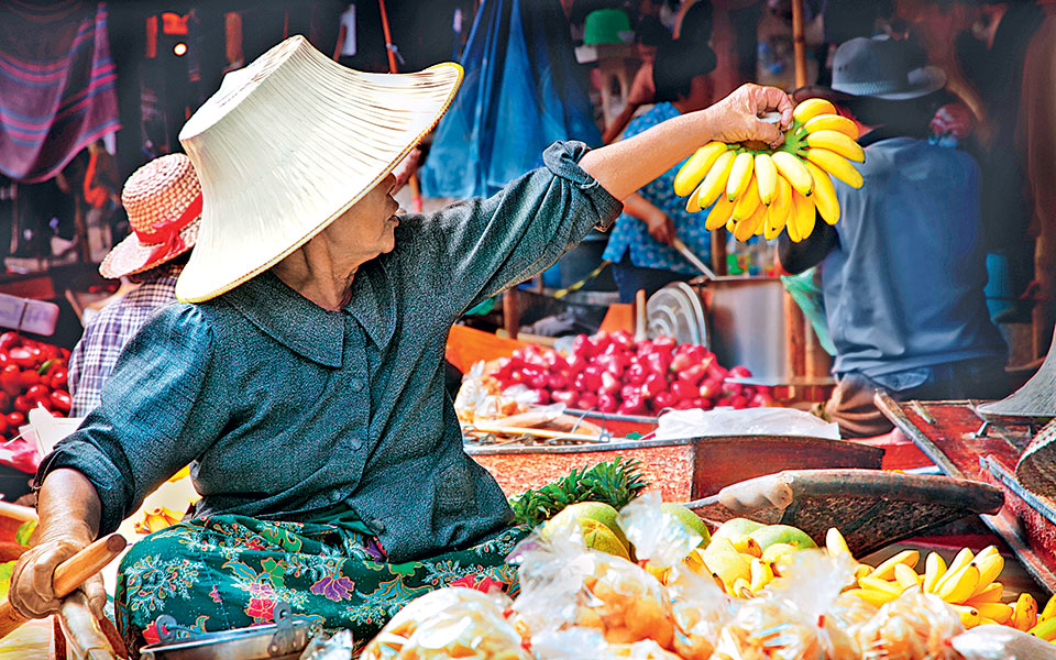 ολοι-οι-δρόμοι-οδηγούν-στην-μπανγκόκ-2153719