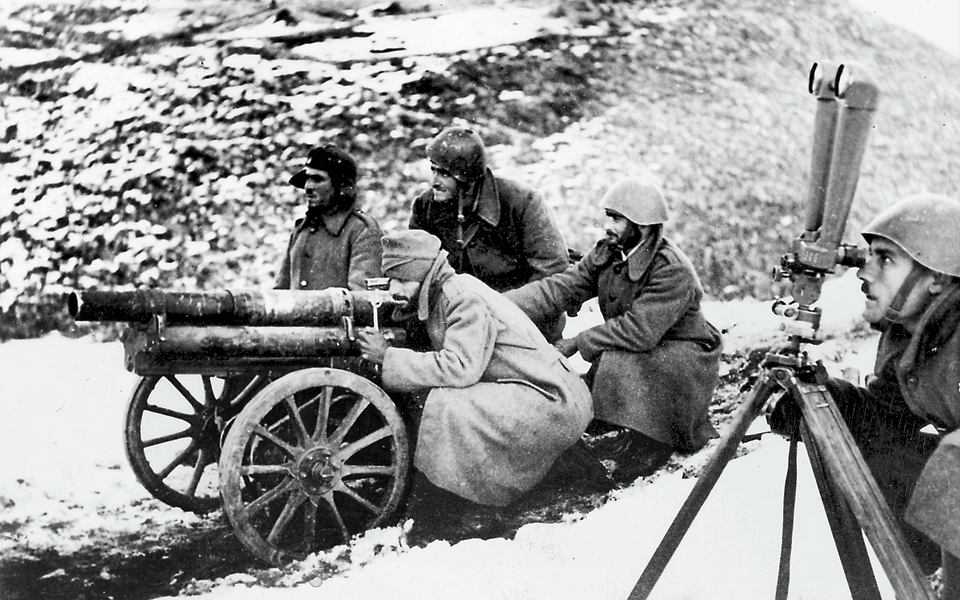 με-το-πικρό-χαμόγελο-στα-χείλη-2157803