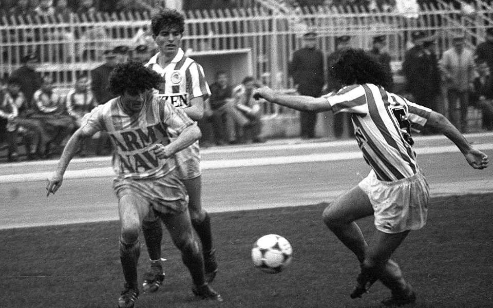 ο-γητευτής-της-μπάλας-και-όλης-της-εξέδ-2155760