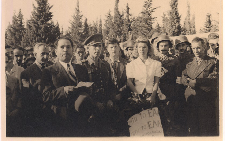 ενα-διαφορετικό-βλέμμα-στην-ιστορία-α-2158385