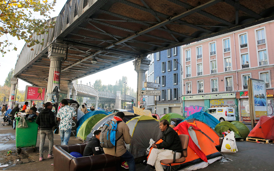 μπαλάκι-οι-ανήλικοι-του-καλαί-2158352