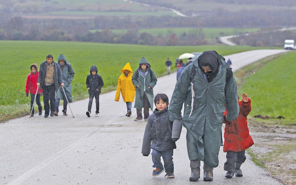 5-600-πρόσφυγες-ζουν-μακριά-από-την-οικογέ-2158738