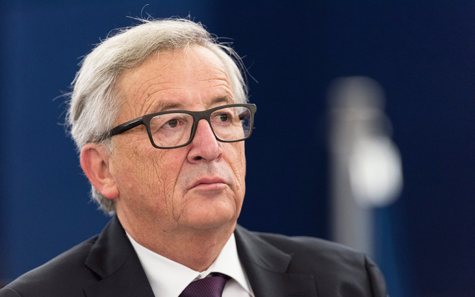 δυσαρέσκεια-γιούνκερ-για-πρόσφυγες-2159509