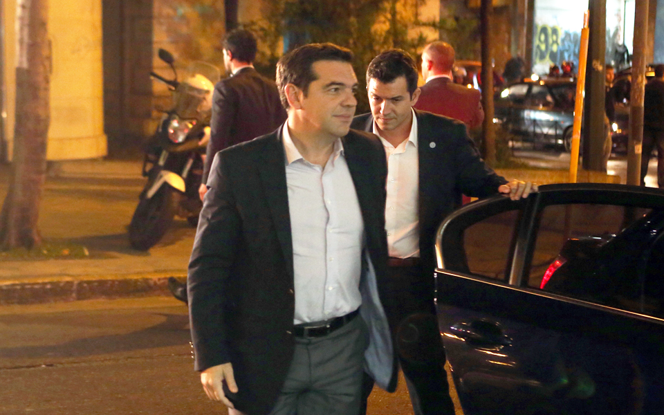 μαξίμου-ο-τσίπρας-επιλέγει-τα-μέτωπα-2159692