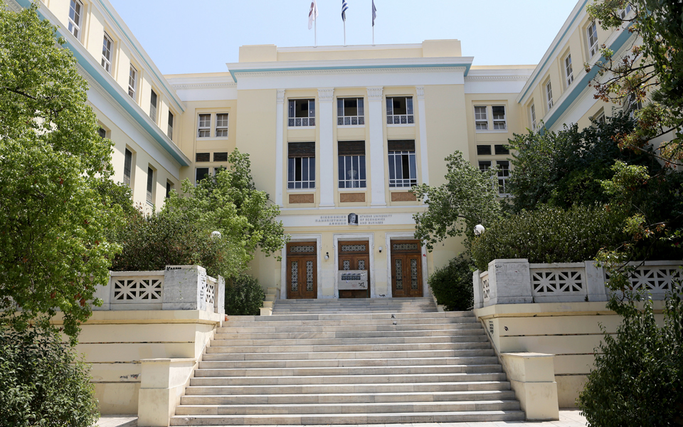 σκοτεινές-πρακτικές-στα-αει-2159917