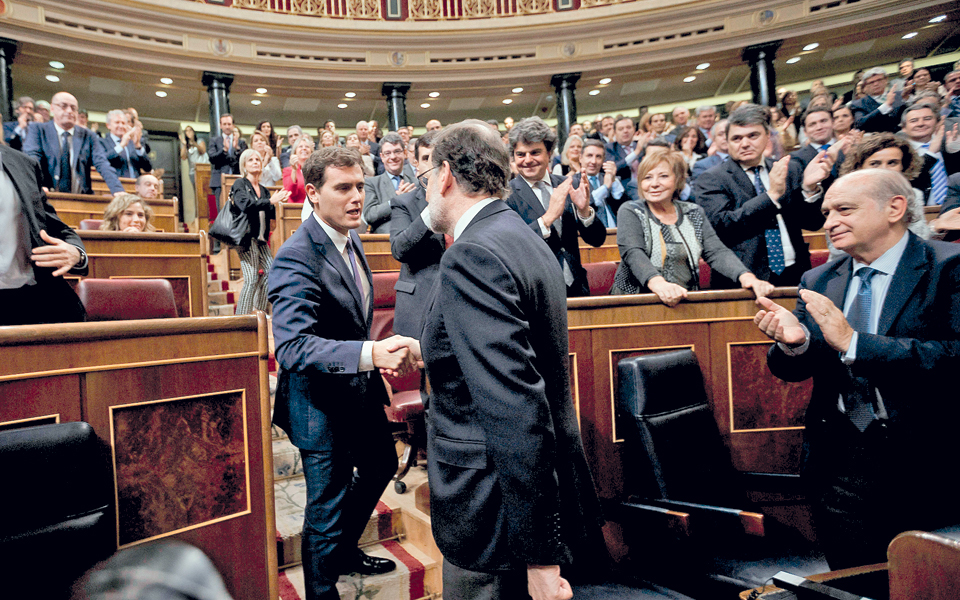 πολιτική-παράλυση-στην-ισπανία-2159875