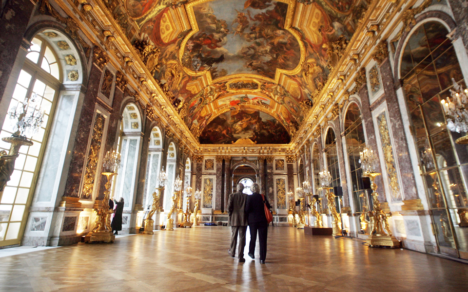 ο-οίκος-dior-οικειοποιείται-τα-ανάκτορα-τ-2161556