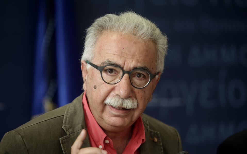 γαβρόγλου-και-πρυτάνεις-αναζητούν-κο-2162289