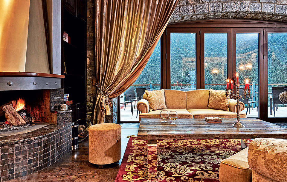 γιορτές-στο-nefeles-luxury-residences-lounge-2162458